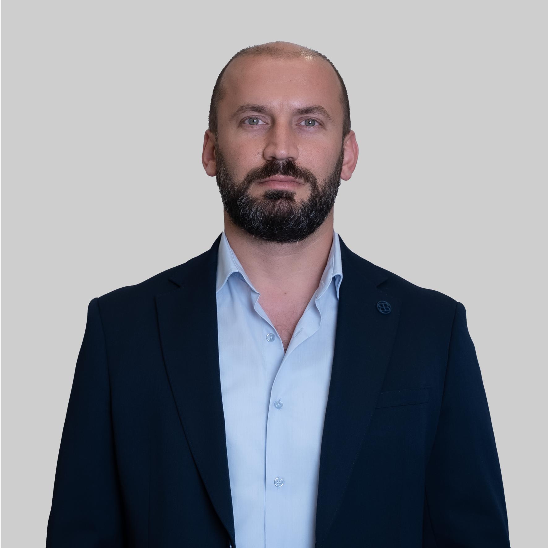 هۆزان حامد ڕۆستەم